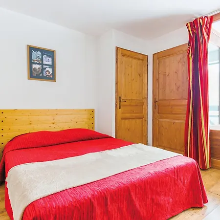 Stylish For 2 In Auvergne Apartamento Brides-les-Bains