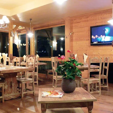 Stylish For 2 In Auvergne Brides-les-Bains